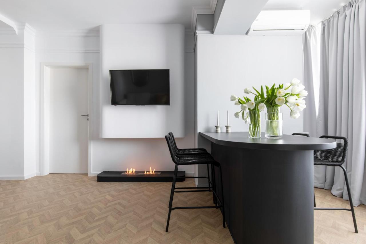Apartmán Poem By Urbanesq Bukurešť Exteriér fotografie